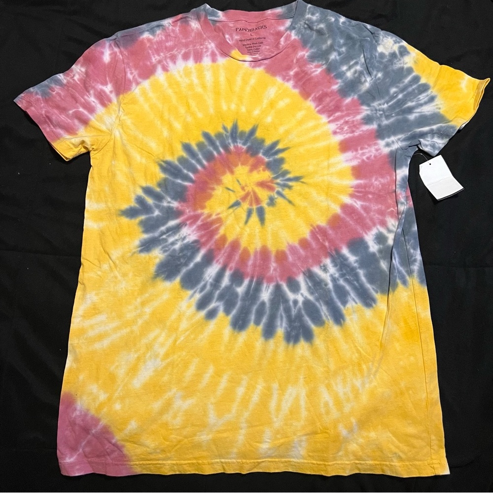 NEW Tie Dye Swirl Shirt size Large
